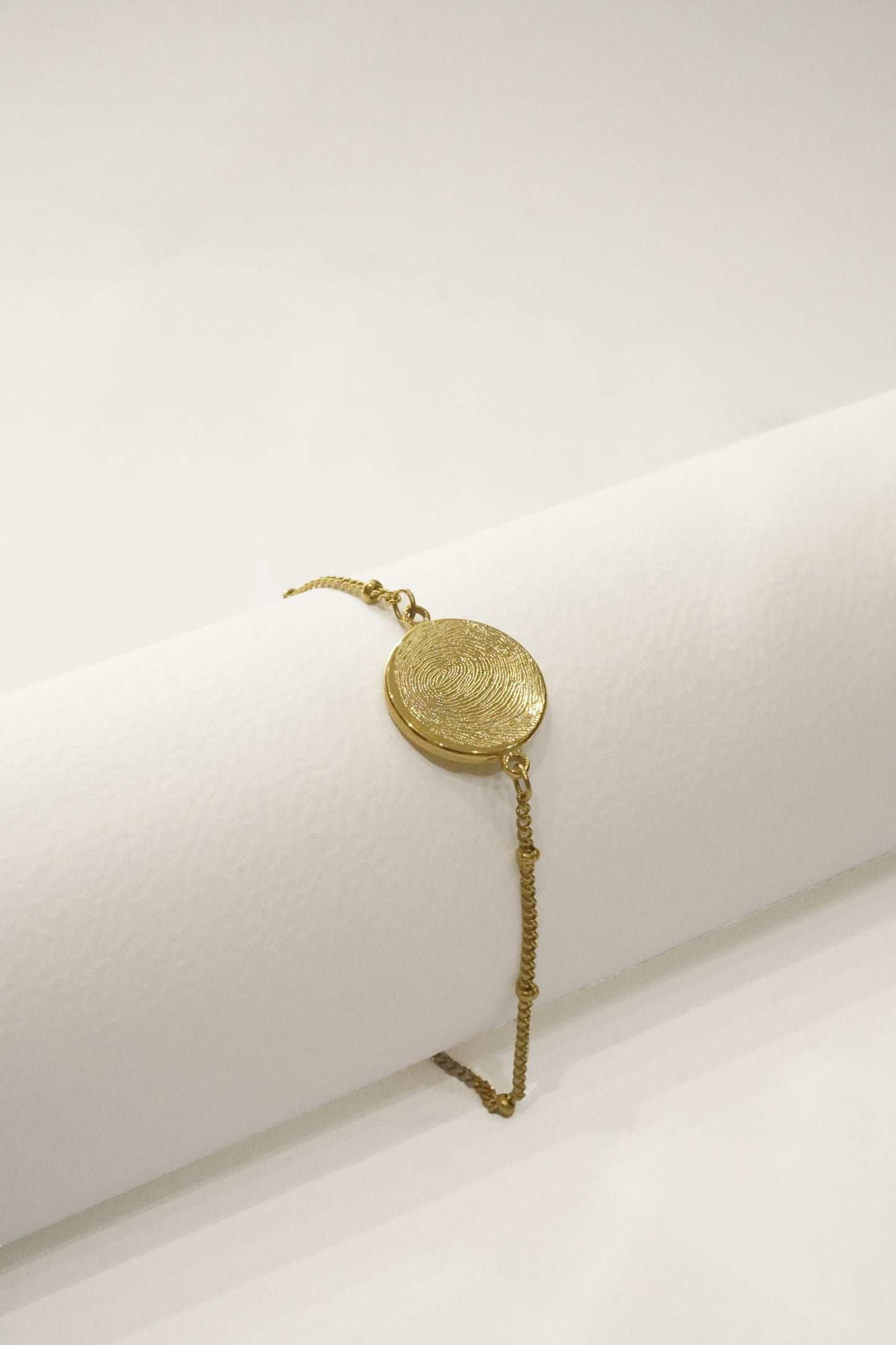 Vingerafdruk coin armband | 18K goud vermeil